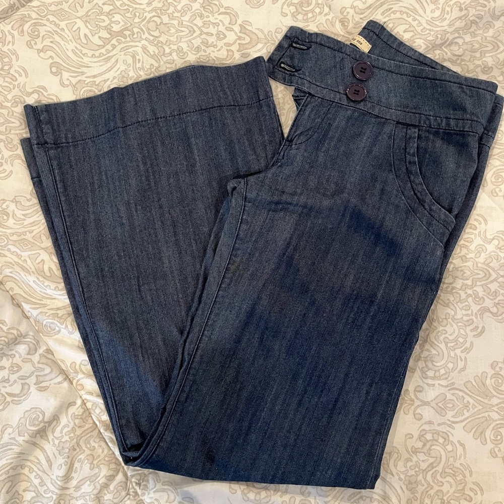 Forever 21 Flare Jeans Size 29